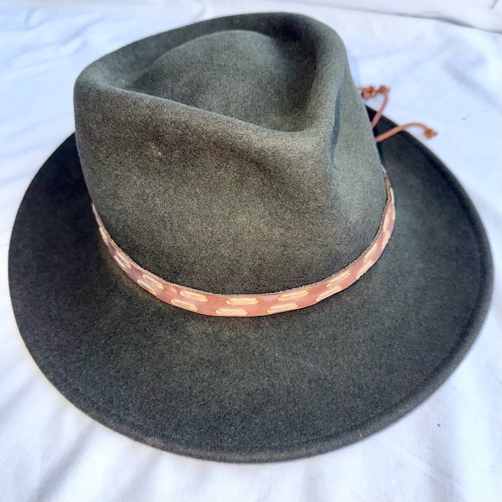 Vintage Wrangler Rugged Wear Wool Cowboy Hat